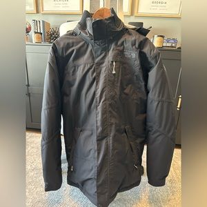 Mountain Hardware Winter Coat - Mens Medium